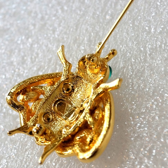 VALENTINO Garavani Crystal Poured Glass Pate de Verre Gripoix Bug Bee Pin Brooch - Picture 11 of 15